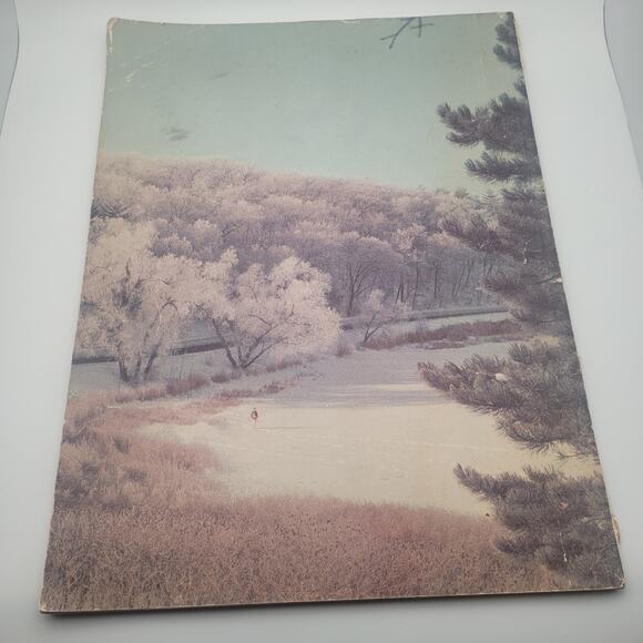 Vintage An American Annual Of Christmas Literature And Art 1956 magazine - Picture 7 of 15
